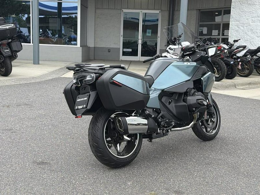 2026 BMW R 1300 RT Option 719 Camargue