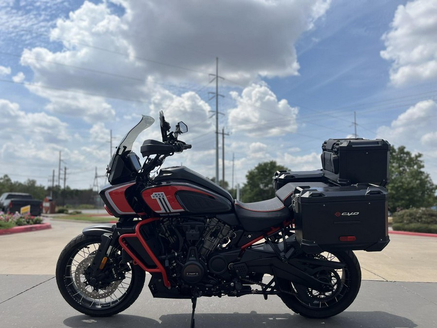 2024 Harley-Davidson® RA1250SE CVO™ Pan America® Legendary Orange 959597