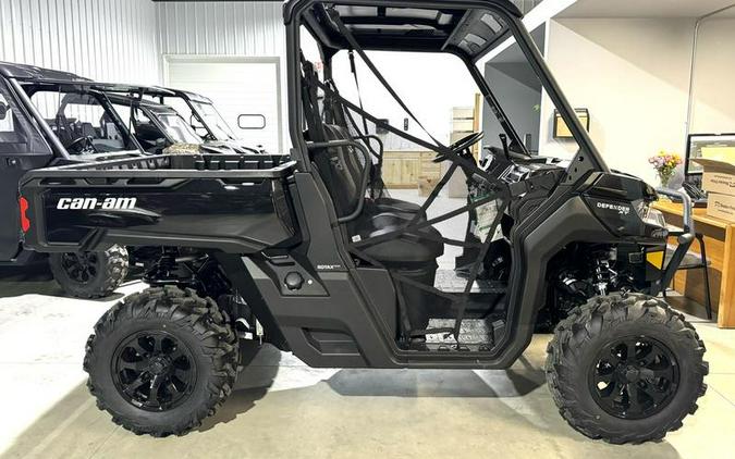 2024 Can-Am® Defender XT HD10