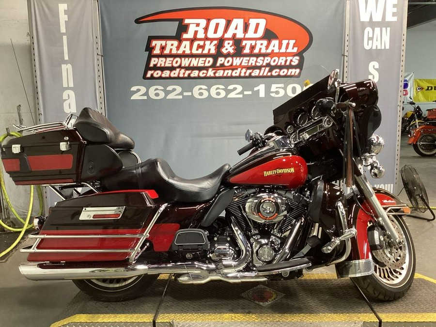 2010 Harley-Davidson® FLHTCU - Ultra Classic® Electra Glide