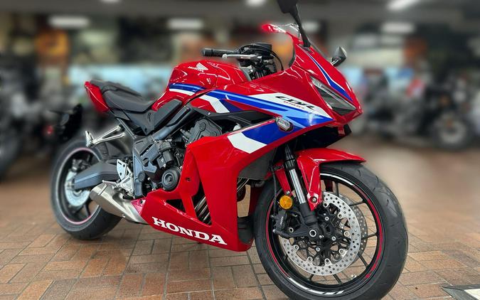 2025 Honda CBR650R E-CLUTCH