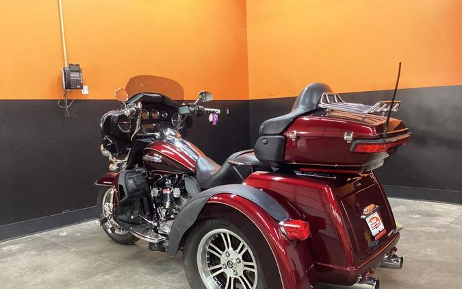 2015 Harley-Davidson® FLHTCUTG - Tri-Glide® Ultra