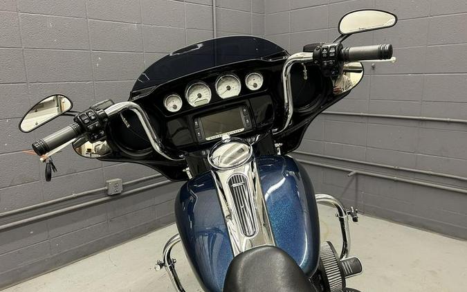 2016 Harley-Davidson® FLHXS - Street Glide® Special