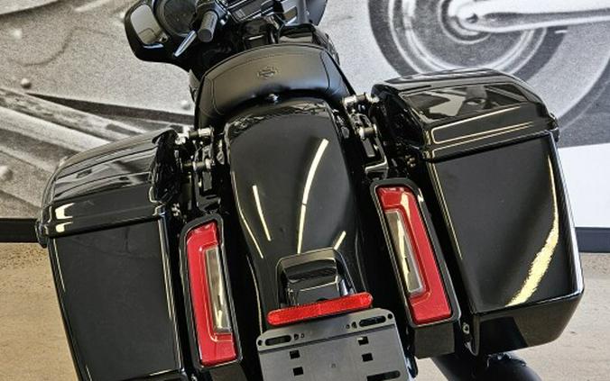 2026 Street Glide FLHX