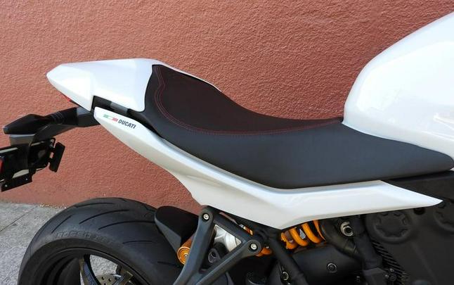 2024 Ducati Supersport 950 S White Stripe