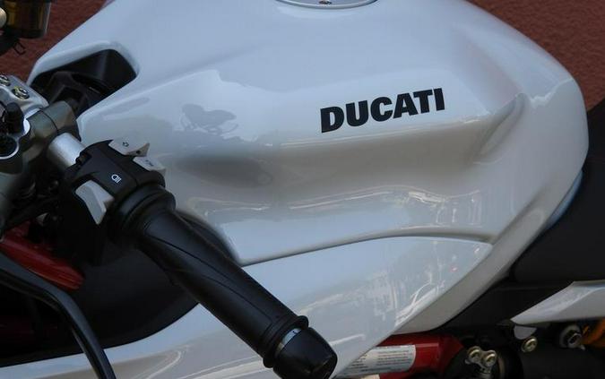 2024 Ducati Supersport 950 S White Stripe