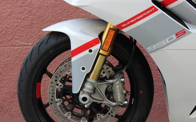 2024 Ducati Supersport 950 S White Stripe