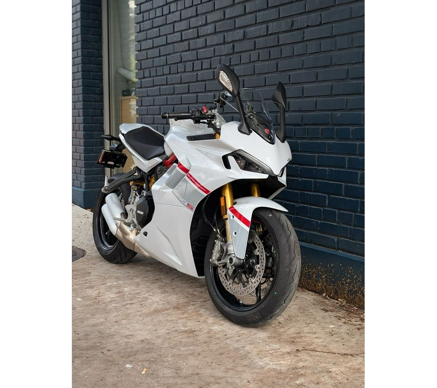 2024 Ducati Supersport 950 S White Stripe