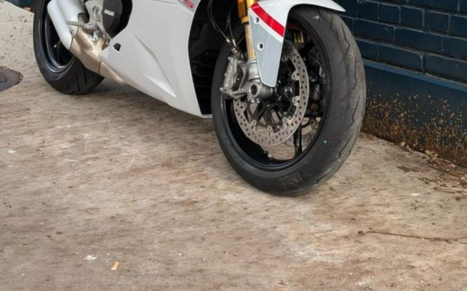 2024 Ducati Supersport 950 S White Stripe