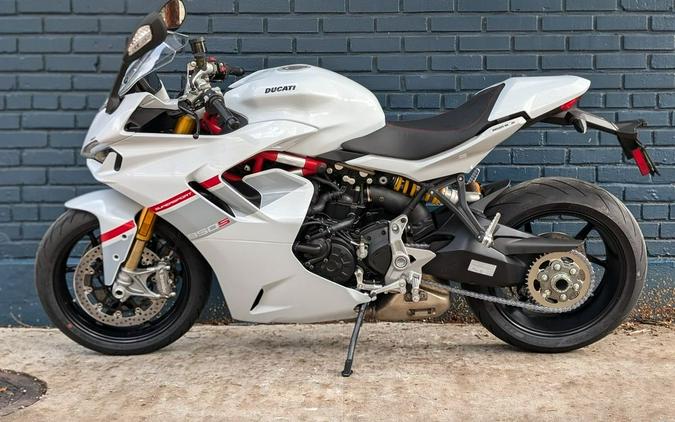 2024 Ducati Supersport 950 S White Stripe