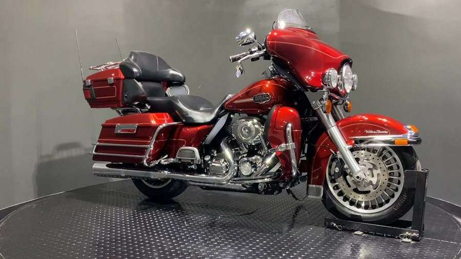 2009 Harley-Davidson® FLHTCU - Electra Glide® Ultra Classic®