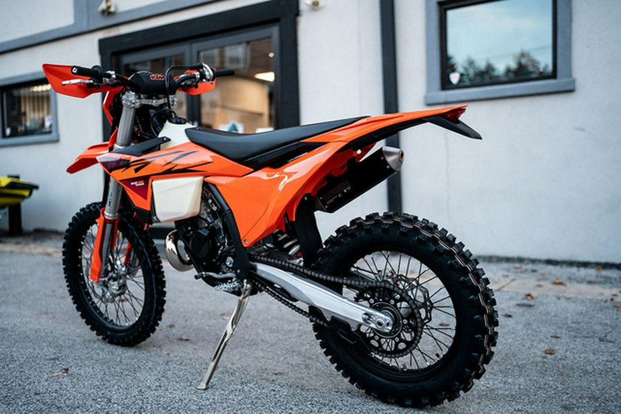 2026 KTM XC 150 W