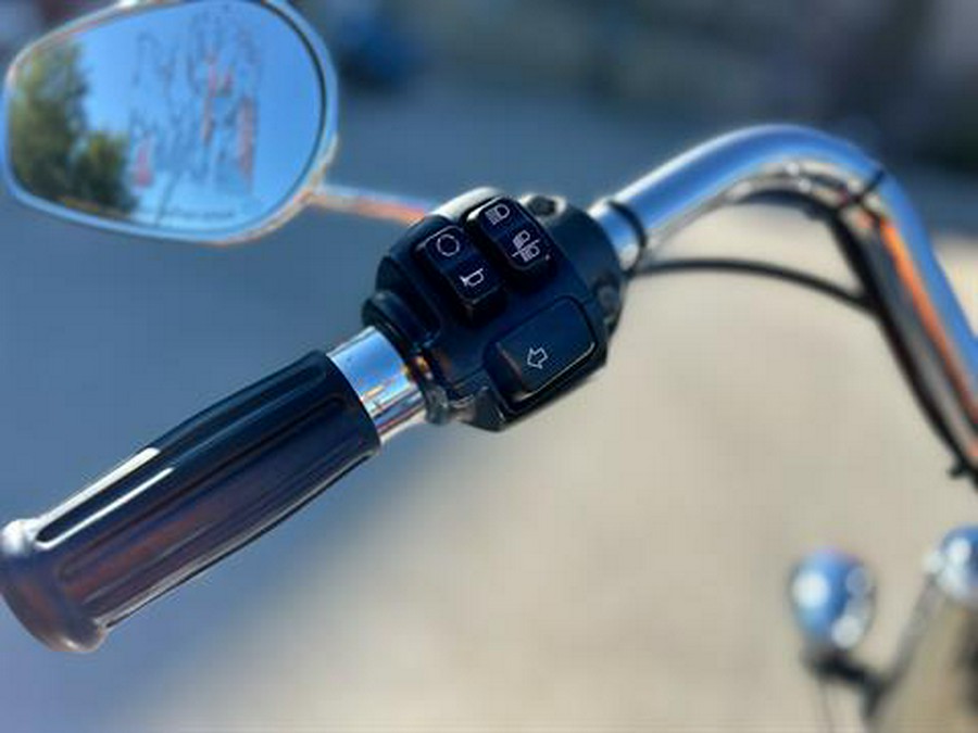 2015 Harley-Davidson Softail® Deluxe