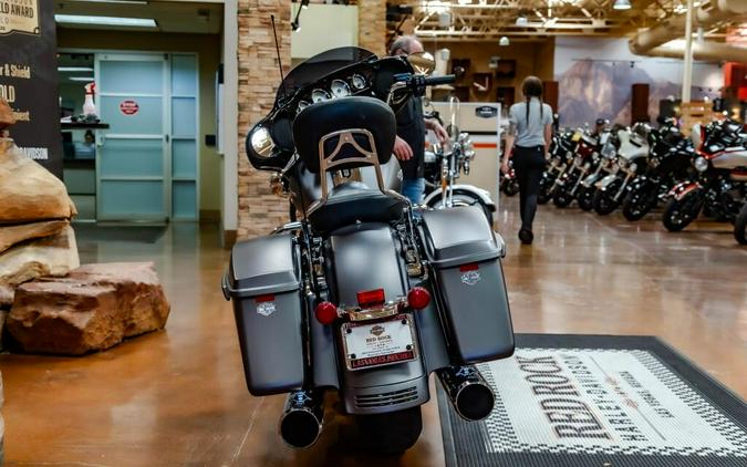 2017 Harley-Davidson Street Glide Special Grand American Touring FLHXS