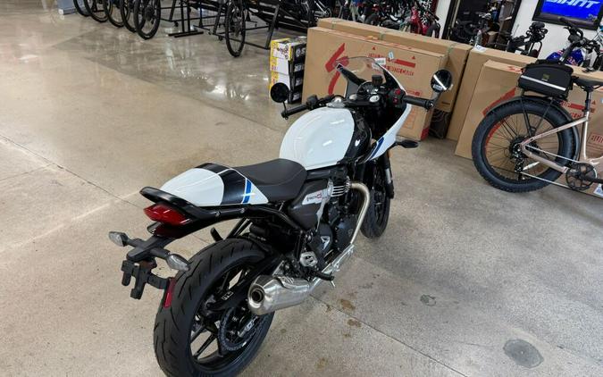 2026 Triumph Thruxton 400