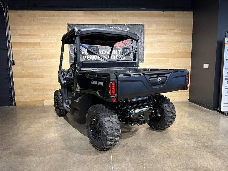 2024 Can-Am® Defender XT HD9