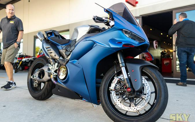 2025 Ducati Panigale V4