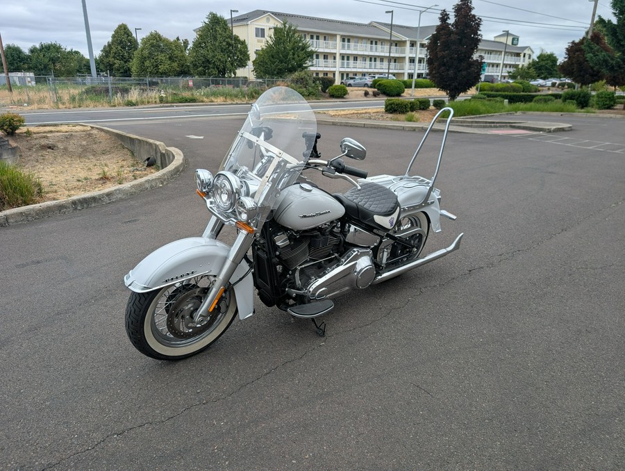 2020 Harley-Davidson Deluxe