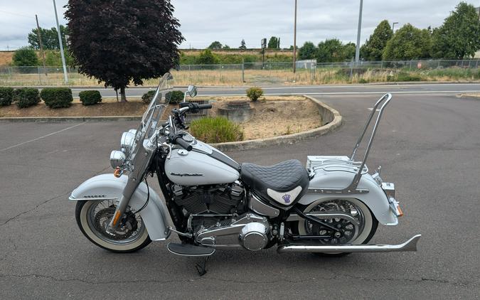 2020 Harley-Davidson Deluxe
