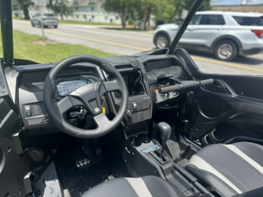 2027 Kawasaki TERYX KRX® 1000 TR