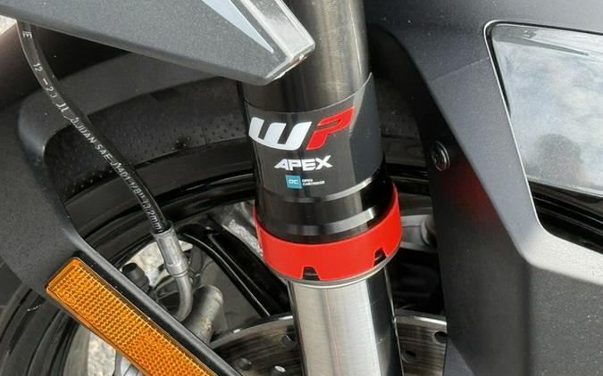 2024 KTM Duke 990
