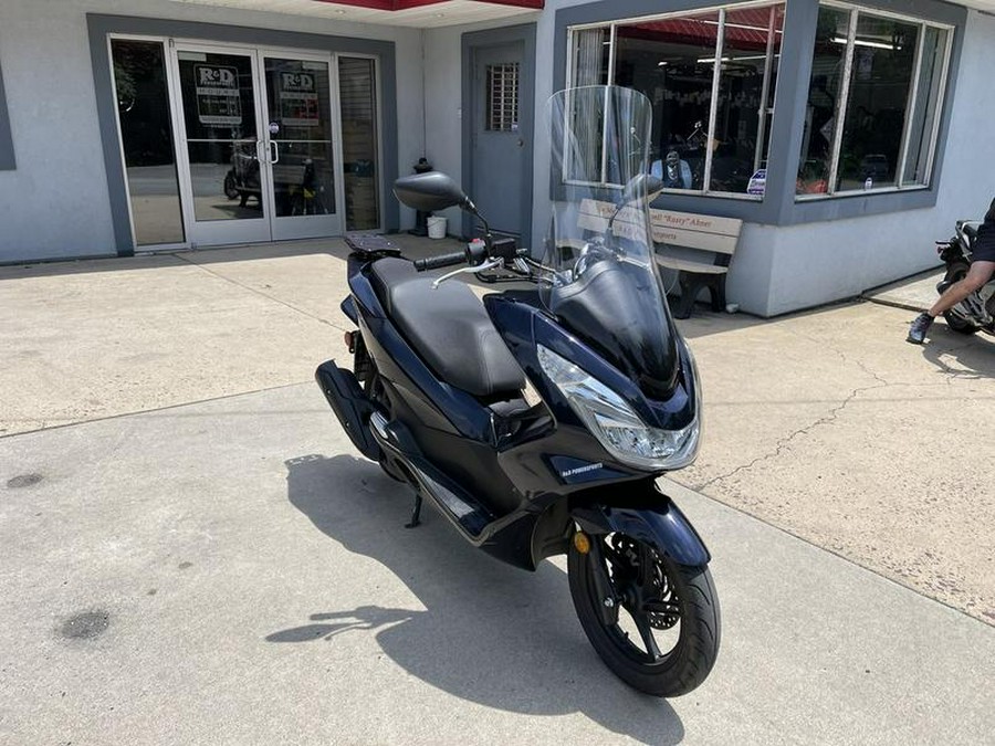 2017 Honda® PCX150