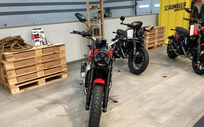 2024 Ducati Scrambler Icon