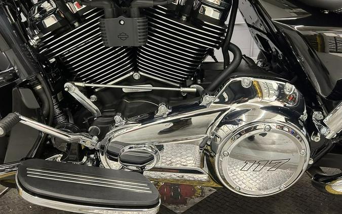 2025 Harley-Davidson® FLHX - Street Glide®