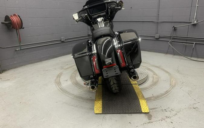 2025 Harley-Davidson® FLHX - Street Glide®