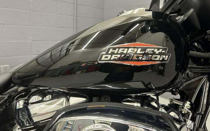 2025 Harley-Davidson® FLHX - Street Glide®