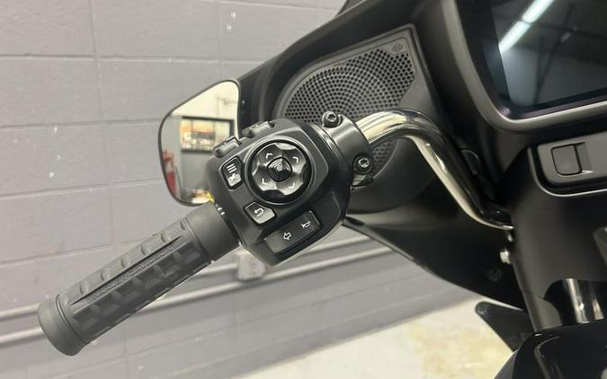 2025 Harley-Davidson® FLHX - Street Glide®