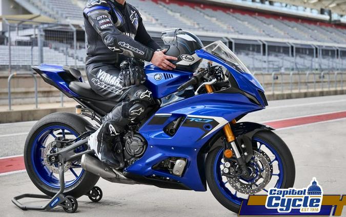 2025 Yamaha YZF-R7
