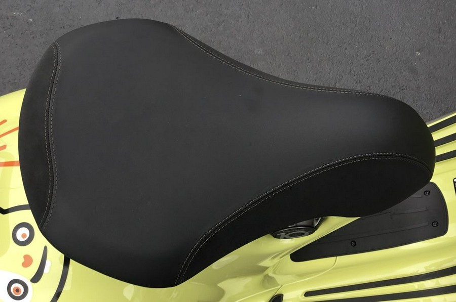 2023 Vespa 946 10° Anivversario