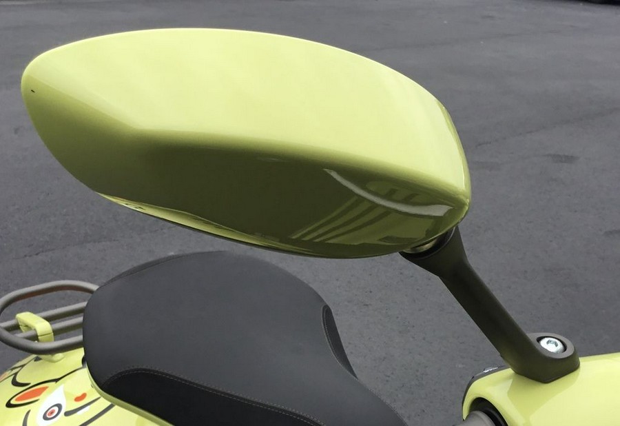 2023 Vespa 946 10° Anivversario