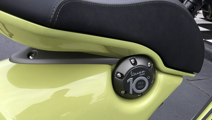 2023 Vespa 946 10° Anivversario