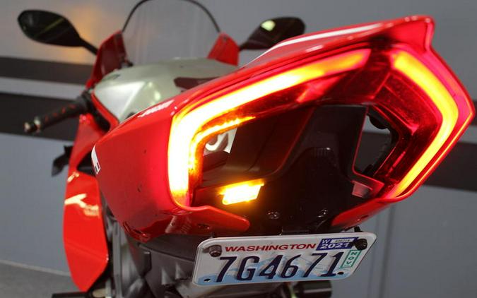 2020 Ducati Panigale V4 R Red