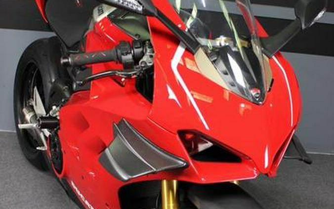 2020 Ducati Panigale V4 R Red