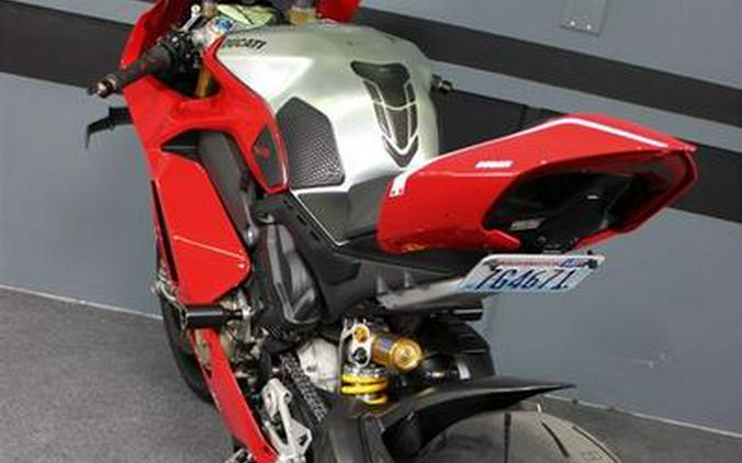 2020 Ducati Panigale V4 R Red