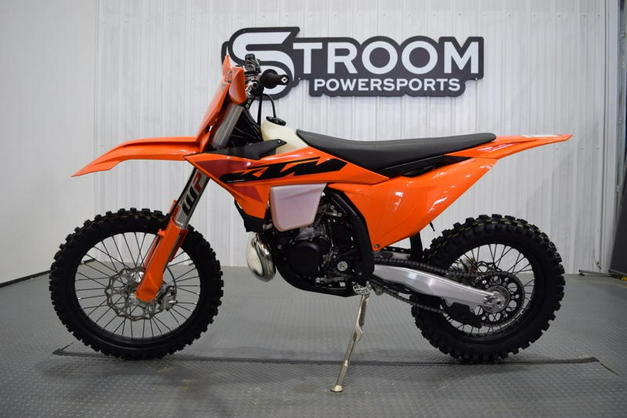 2025 KTM 300 XC