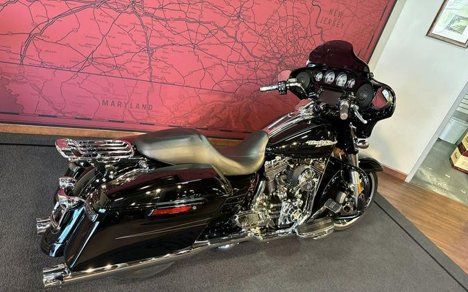 2014 Harley-Davidson® FLHXS - Street Glide® Special