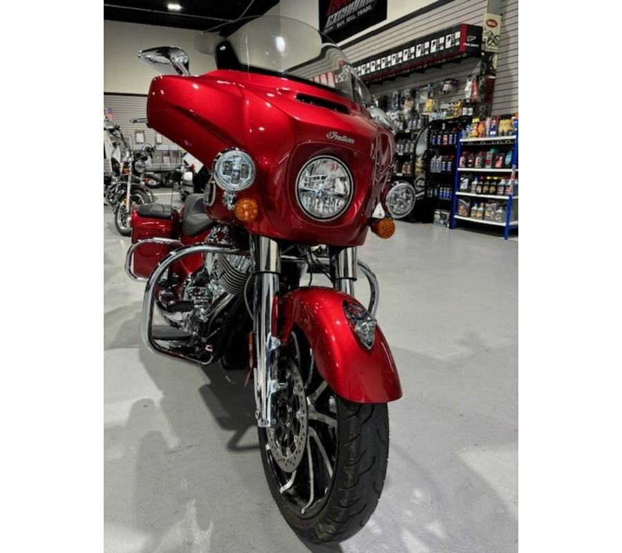 2019 Indian Motorcycle® Chieftain® Limited Ruby Metallic