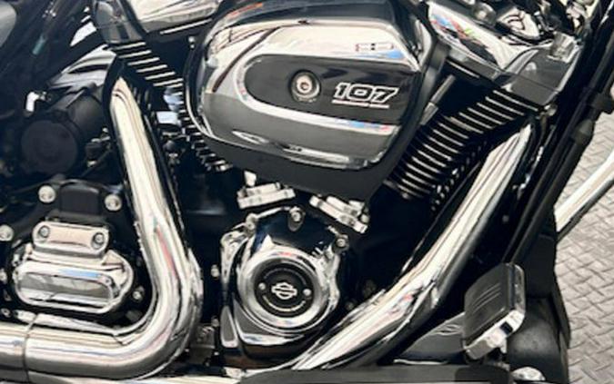 2023 Harley-Davidson® FLHX - Street Glide®