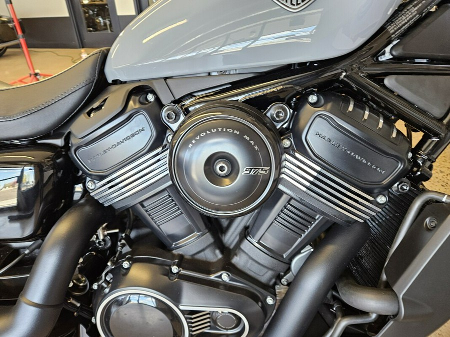 2026 Nightster RH975