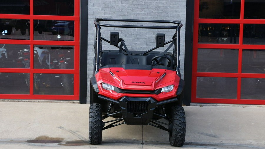 2025 Honda® Pioneer 1000 Deluxe