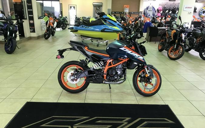 2024 KTM 390 Duke