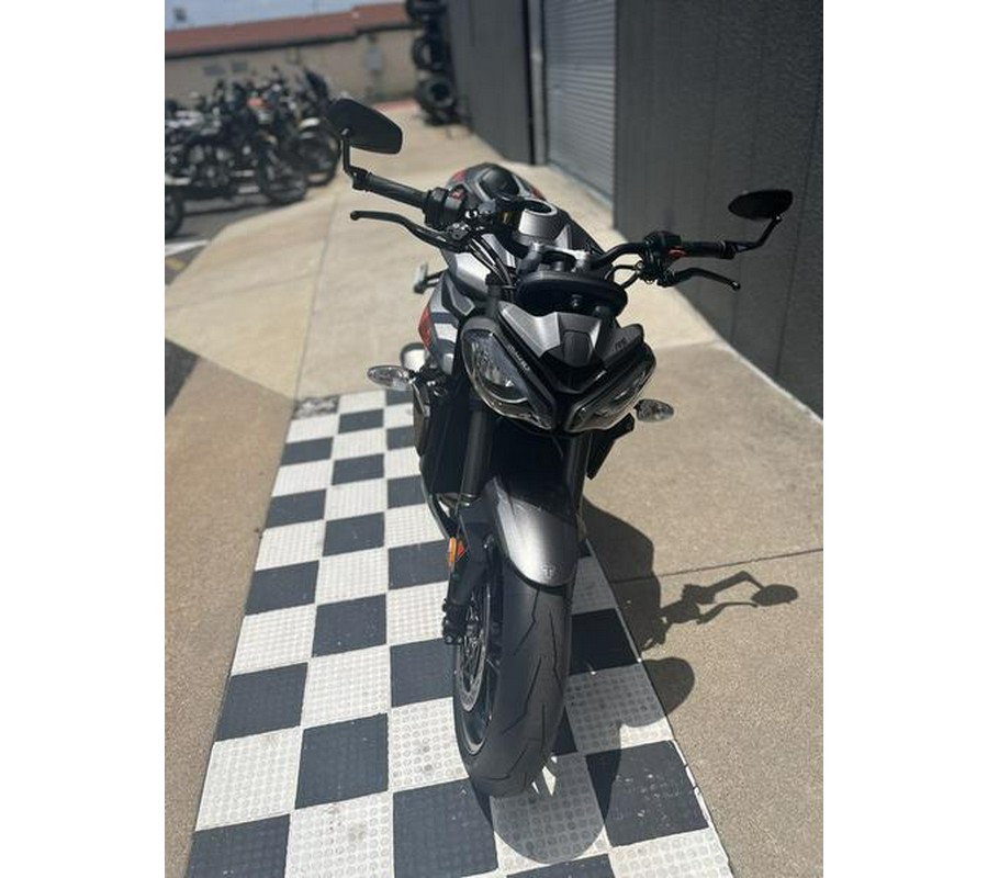 2024 Triumph Street Triple 765 RS Silver Ice