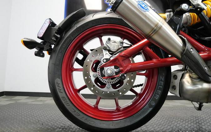 2024 Indian Motorcycle® FTR R Carbon Carbon Fiber