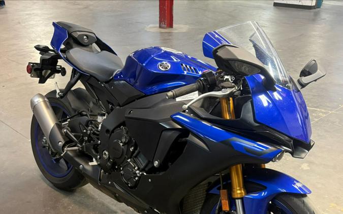 2019 Yamaha YZF-R1