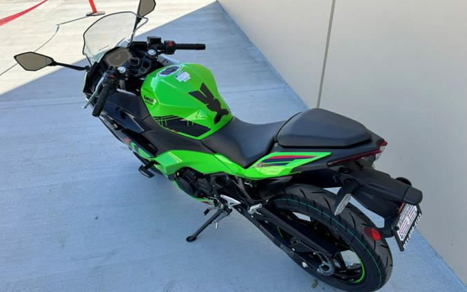 2024 Kawasaki Ninja® 500 KRT Edition SE ABS