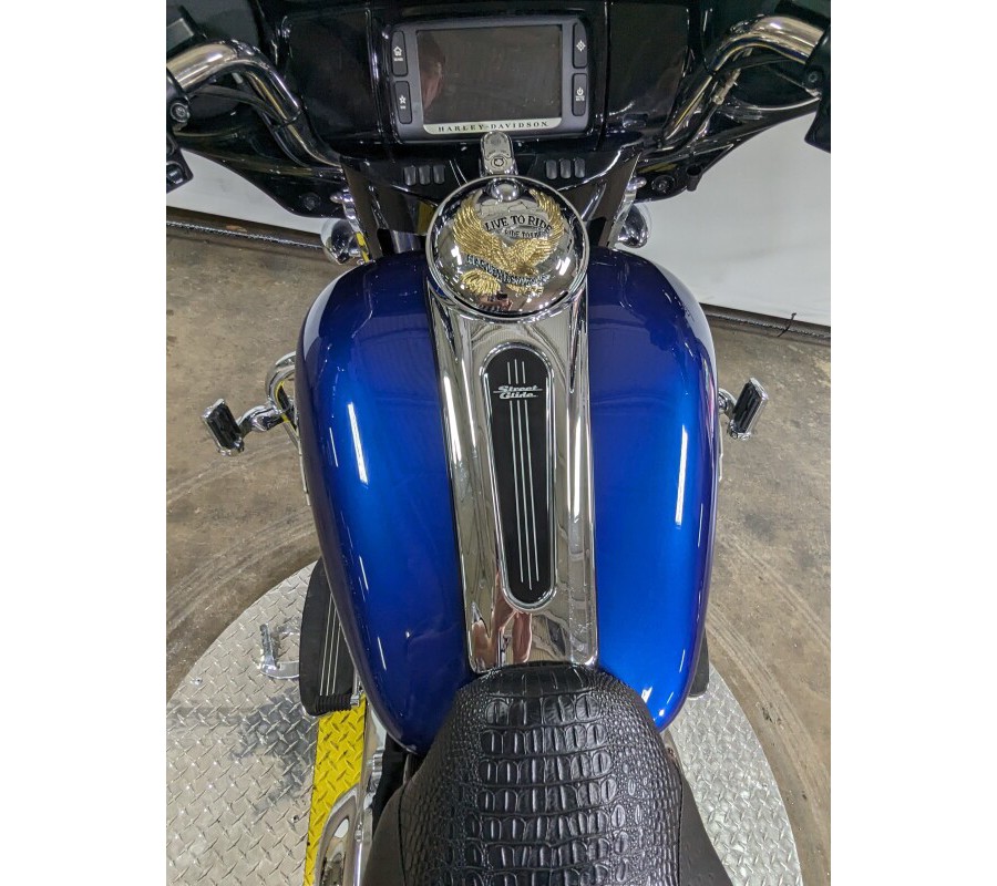 2017 Harley-Davidson Street Glide Special Superior Blue